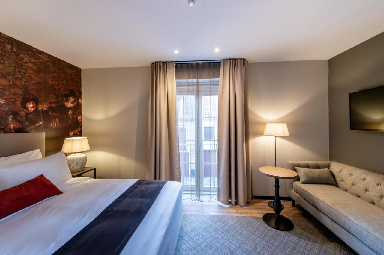 Hotel Mondragon