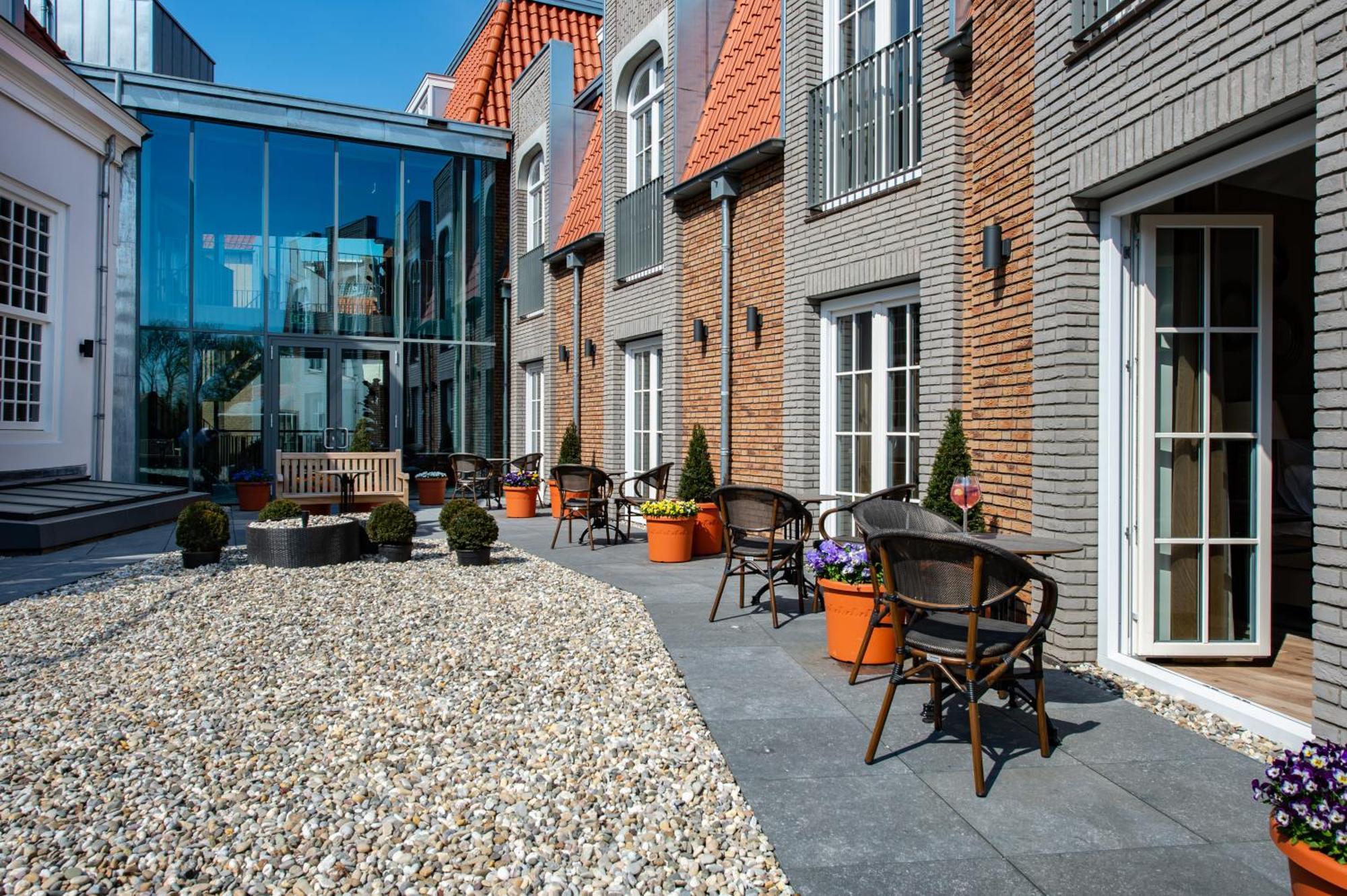 Hotel Mondragon 4*
